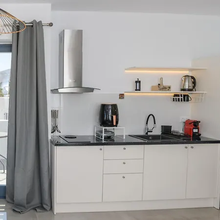 Appartement Sunny & Blue Parasporos