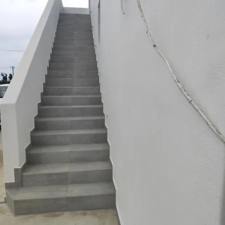 Sunny & Blue Appartamento Parasporos