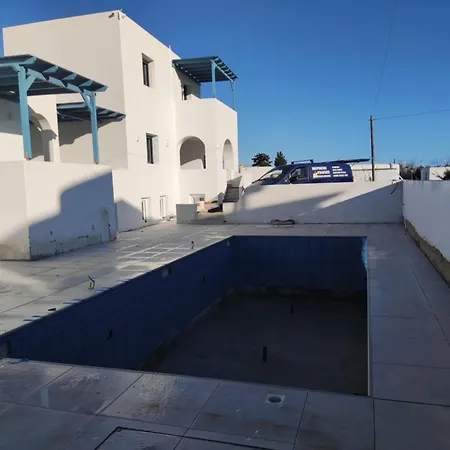 Sunny & Blue Παράσπορος