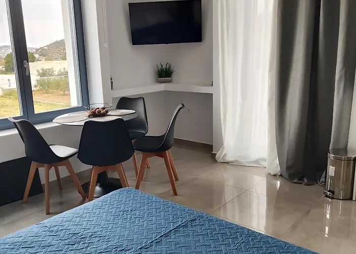 Sunny & Blue Παράσπορος